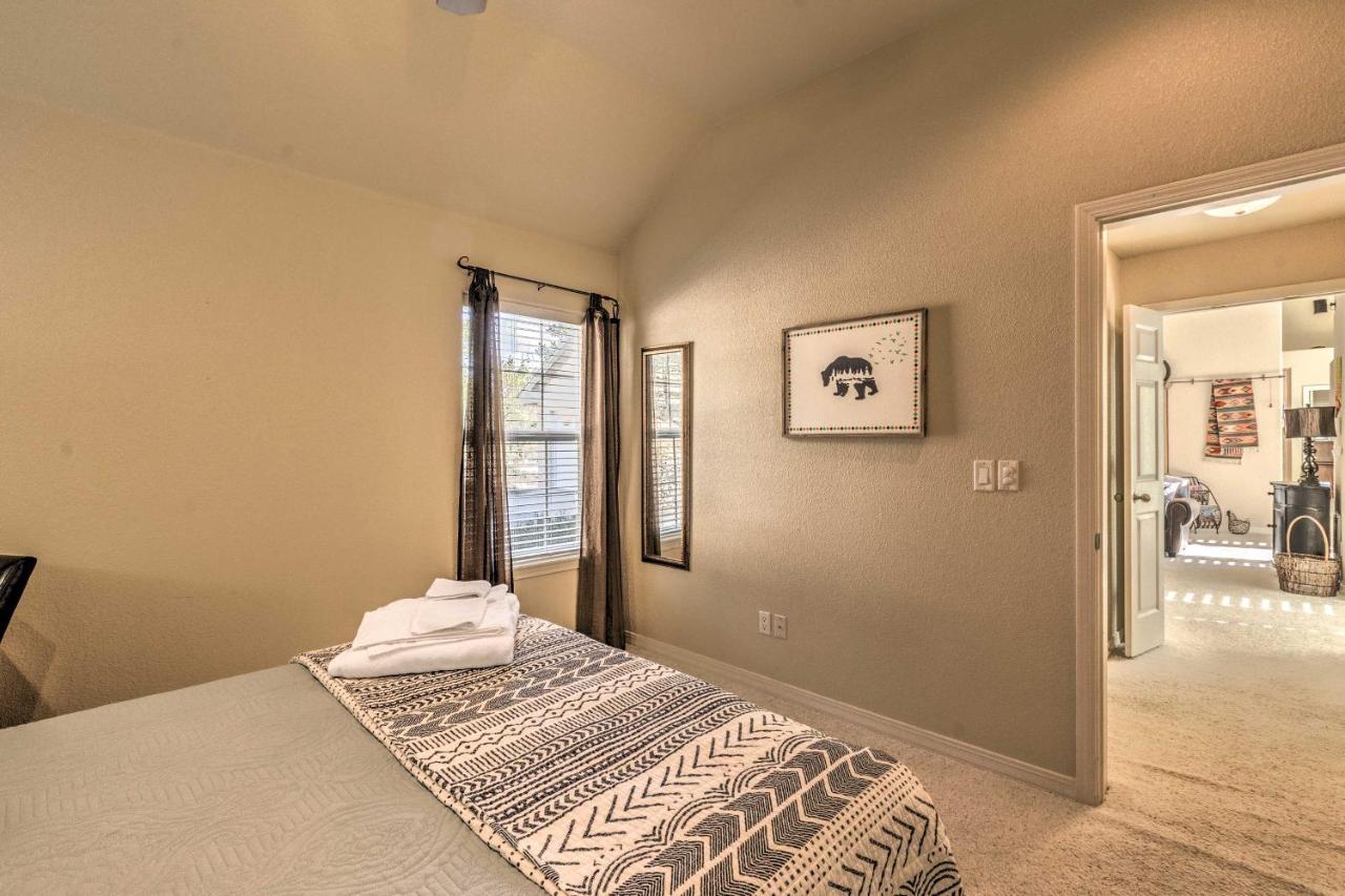 Roomy Ruidoso Retreat With Deck, Grill, And Mtn Views! Extérieur photo