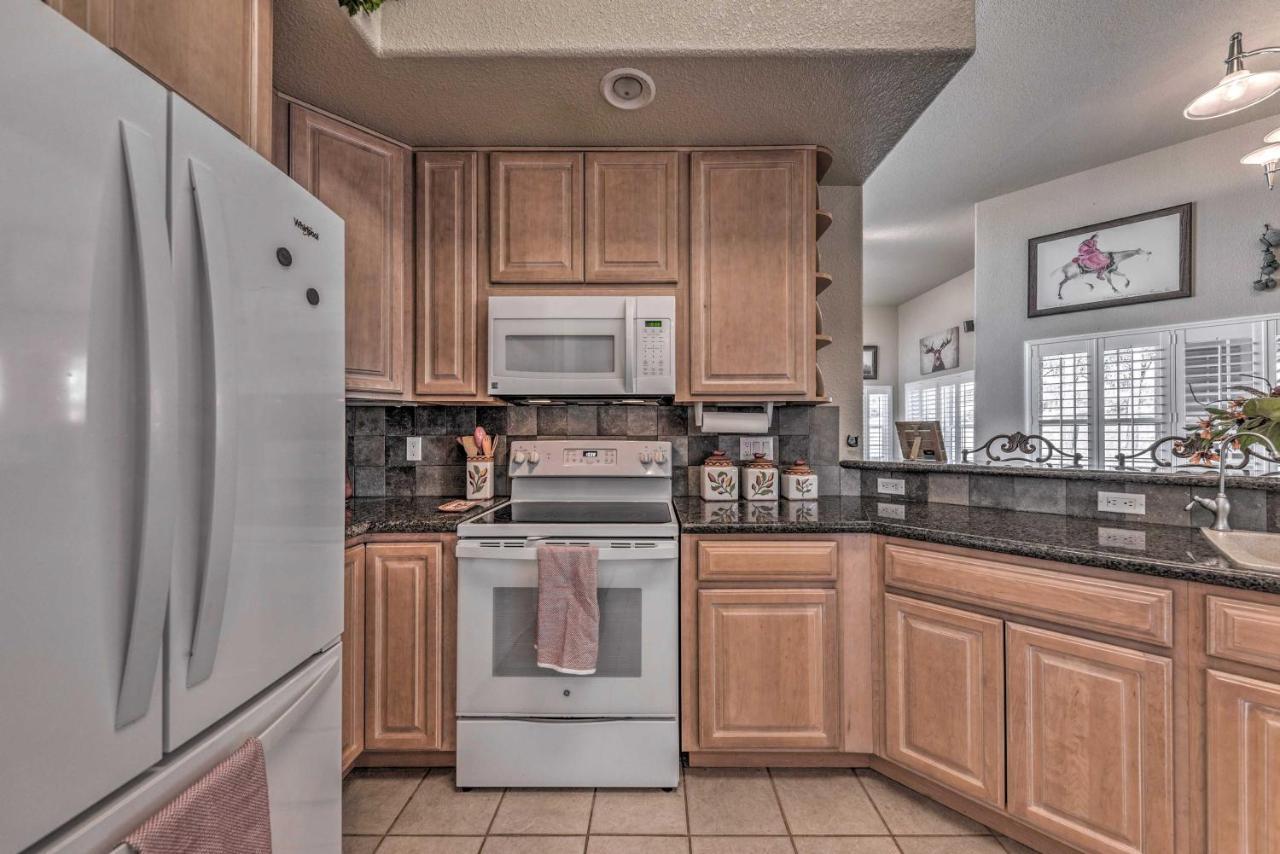 Roomy Ruidoso Retreat With Deck, Grill, And Mtn Views! Extérieur photo