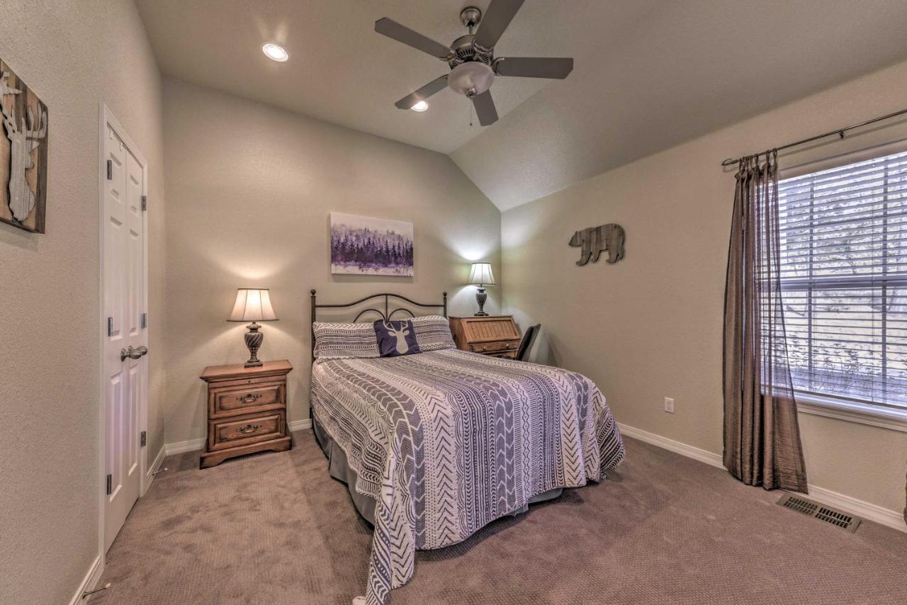 Roomy Ruidoso Retreat With Deck, Grill, And Mtn Views! Extérieur photo