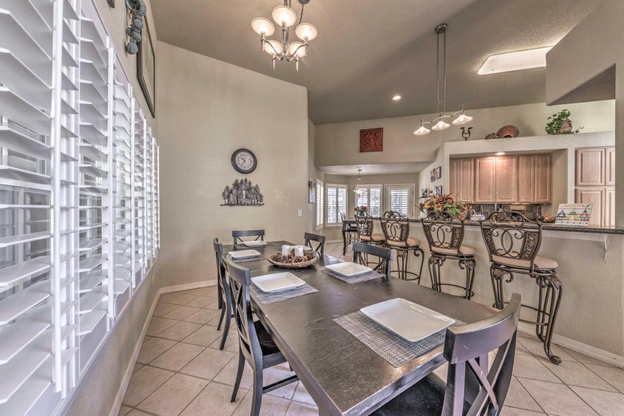 Roomy Ruidoso Retreat With Deck, Grill, And Mtn Views! Extérieur photo