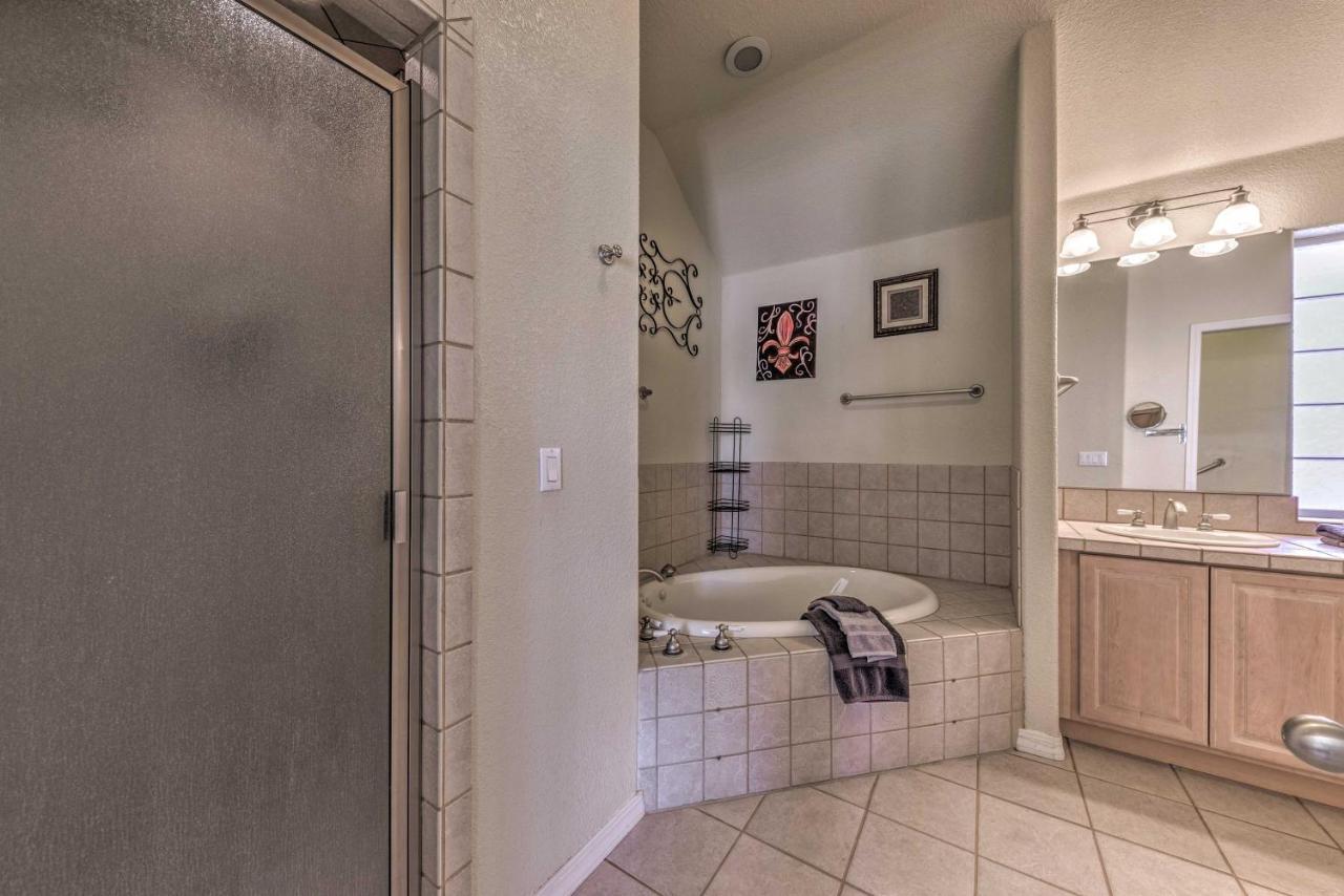 Roomy Ruidoso Retreat With Deck, Grill, And Mtn Views! Extérieur photo