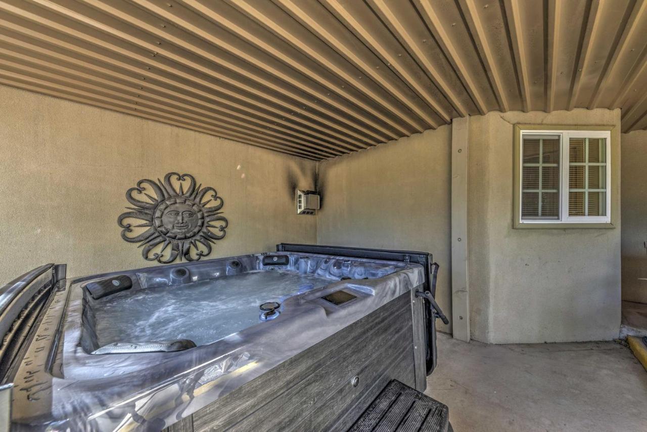 Roomy Ruidoso Retreat With Deck, Grill, And Mtn Views! Extérieur photo