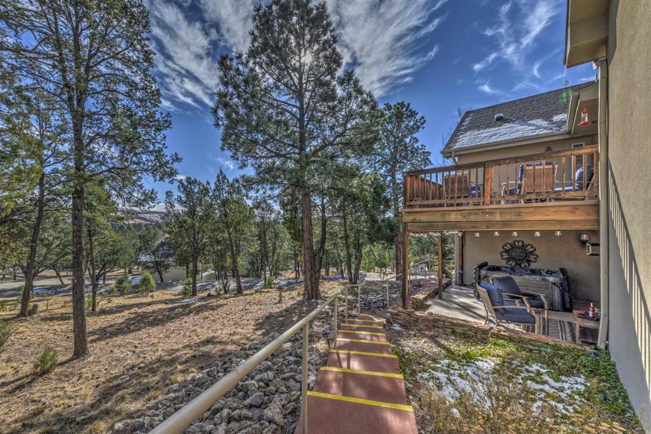 Roomy Ruidoso Retreat With Deck, Grill, And Mtn Views! Extérieur photo
